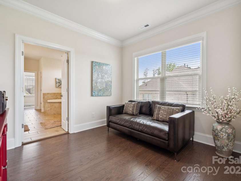 12410 Franklin Park Lane, Huntersville, NC 28078.  MLS# CAR4269080, YatesRealty ID 26771. Primary bedroom sitting lounge