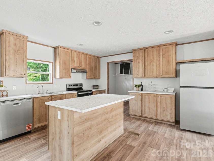 330 Middle Brook Drive, Rockwell, NC 28138.  MLS# CAR4377992, YatesRealty ID 26772. 