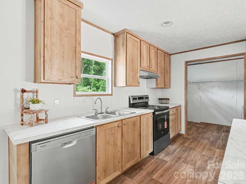 330 Middle Brook Drive, Rockwell, NC 28138.  MLS# CAR4377992, YatesRealty ID 26772. 