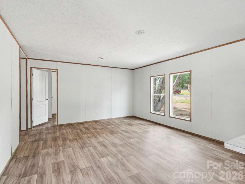 330 Middle Brook Drive, Rockwell, NC 28138.  MLS# CAR4377992, YatesRealty ID 26772. 