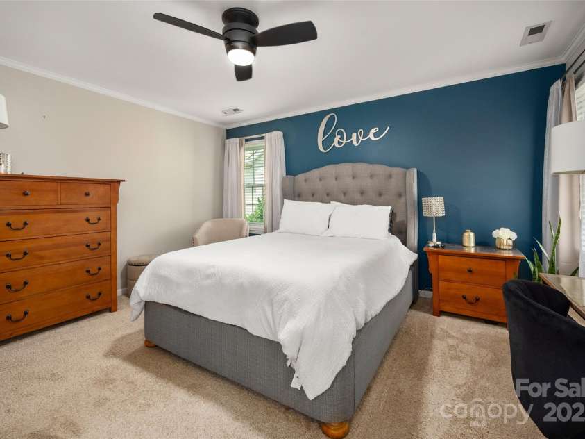 6422 Gatesville Lane, Charlotte, NC 28270.  MLS# CAR4274062, YatesRealty ID 26773. Primary Bed