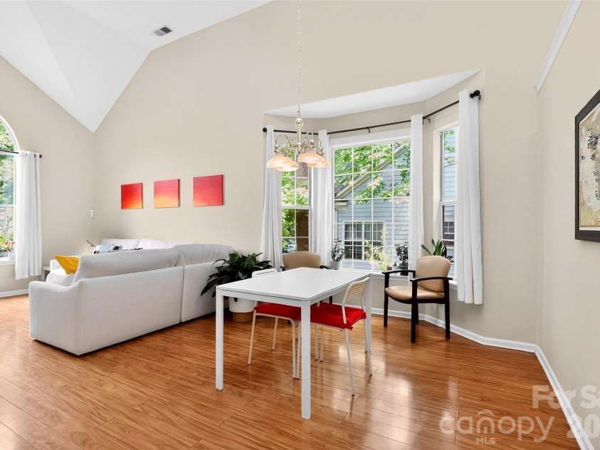 3600 Briarthorne Drive, Charlotte, NC 28269.  MLS# CAR4386523, YatesRealty ID 26775. 