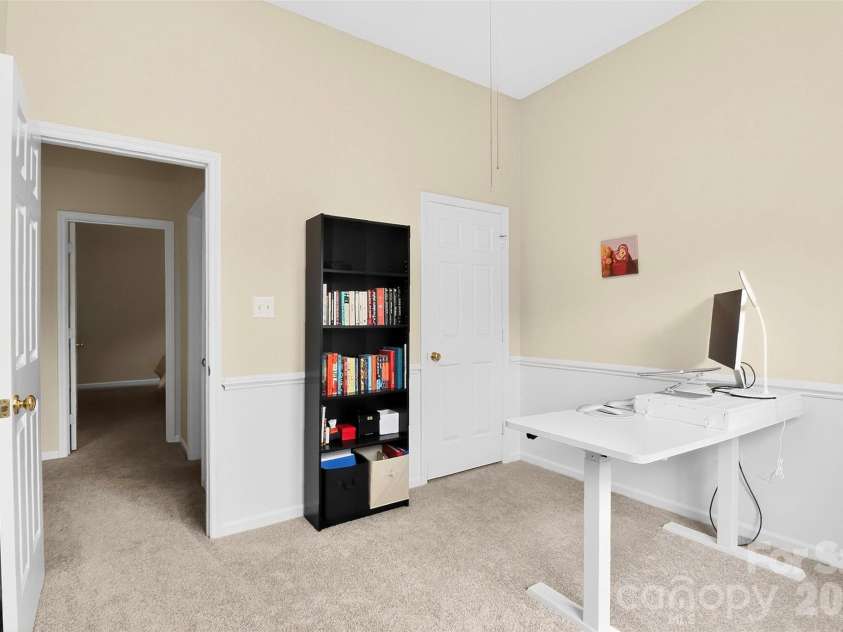 3600 Briarthorne Drive, Charlotte, NC 28269.  MLS# CAR4386523, YatesRealty ID 26775. 