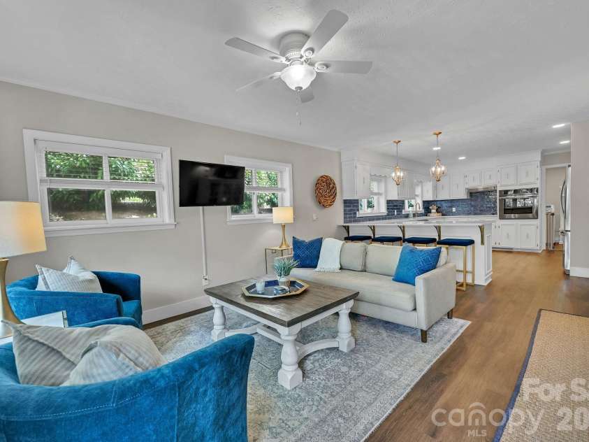 32 Central Avenue, Weaverville, NC 28787.  MLS# CAR4384659, YatesRealty ID 26776. 