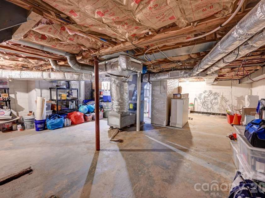 32 Central Avenue, Weaverville, NC 28787.  MLS# CAR4384659, YatesRealty ID 26776. 