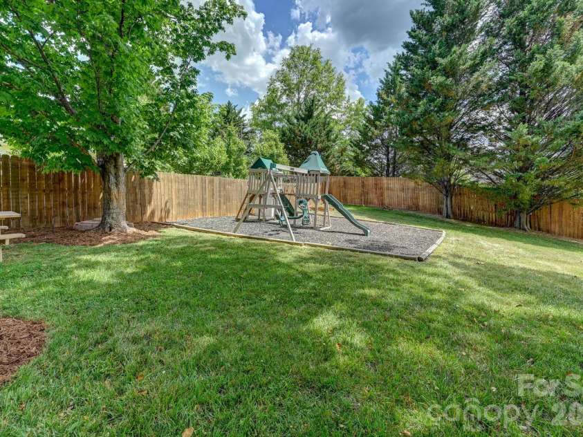 32 Central Avenue, Weaverville, NC 28787.  MLS# CAR4384659, YatesRealty ID 26776. 