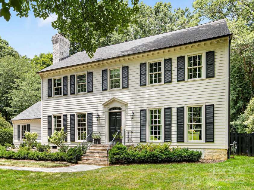 2912 Wheelock Road, Charlotte, NC 28211.  MLS# CAR4281093, YatesRealty ID 26777. 