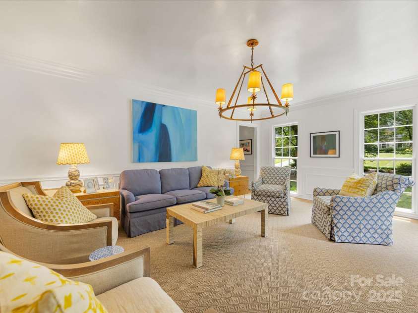 2912 Wheelock Road, Charlotte, NC 28211.  MLS# CAR4281093, YatesRealty ID 26777. 