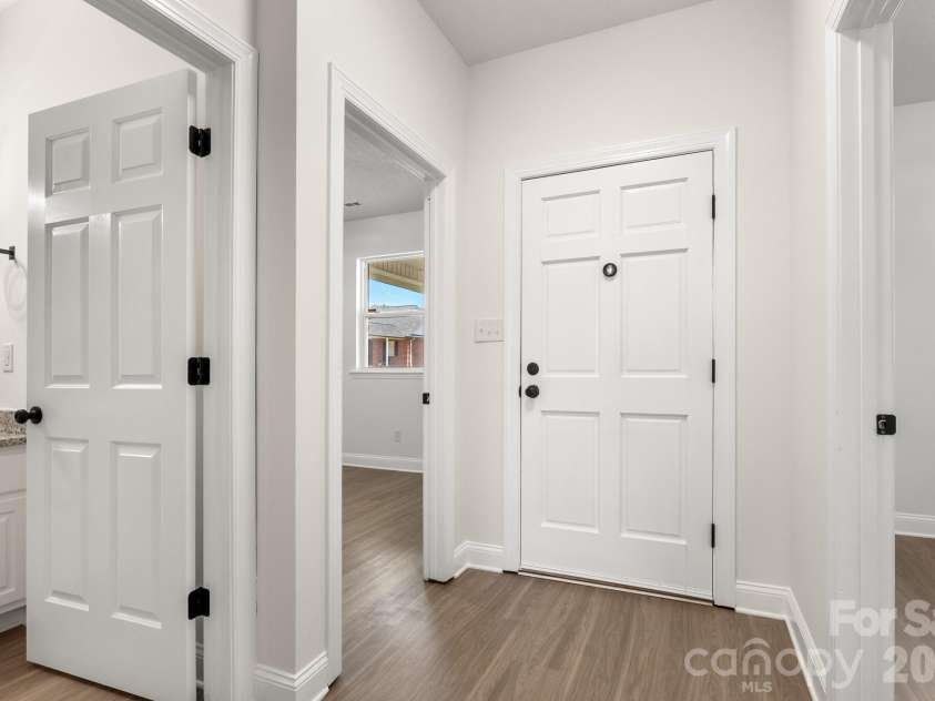 3929 Jasmine Lane, Denver, NC 28037.  MLS# CAR4369041, YatesRealty ID 26778. 
