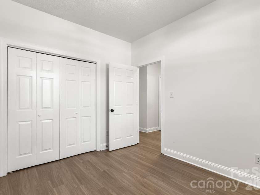 3929 Jasmine Lane, Denver, NC 28037.  MLS# CAR4369041, YatesRealty ID 26778. 