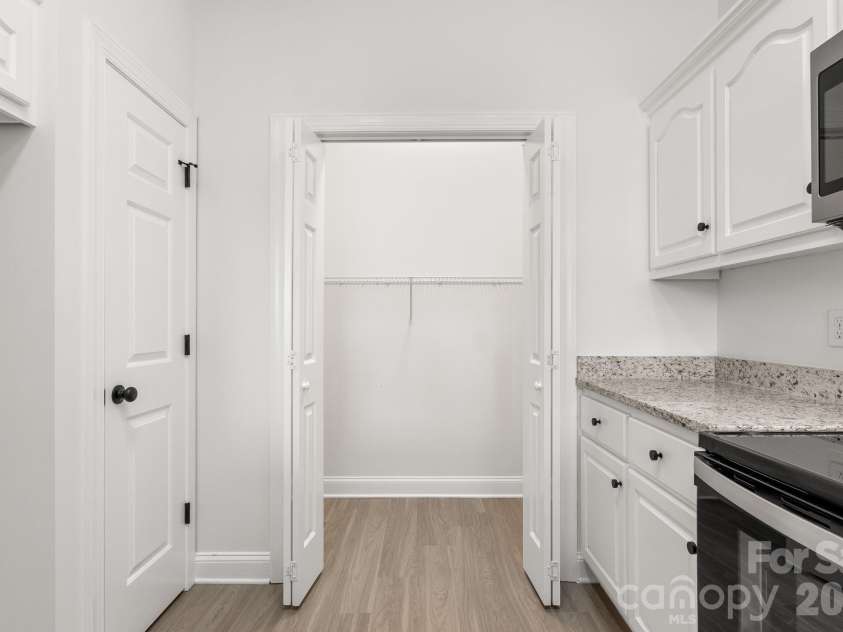 3929 Jasmine Lane, Denver, NC 28037.  MLS# CAR4369041, YatesRealty ID 26778. 