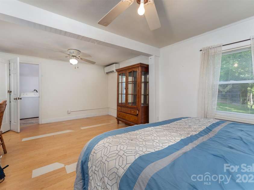 41 Crosscut Drive, Marion, NC 28752.  MLS# CAR4273691, YatesRealty ID 26779. 