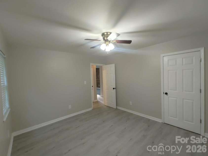 702 Harmon Road, Kings Mountain, NC 28086.  MLS# CAR4387451, YatesRealty ID 26779. 
