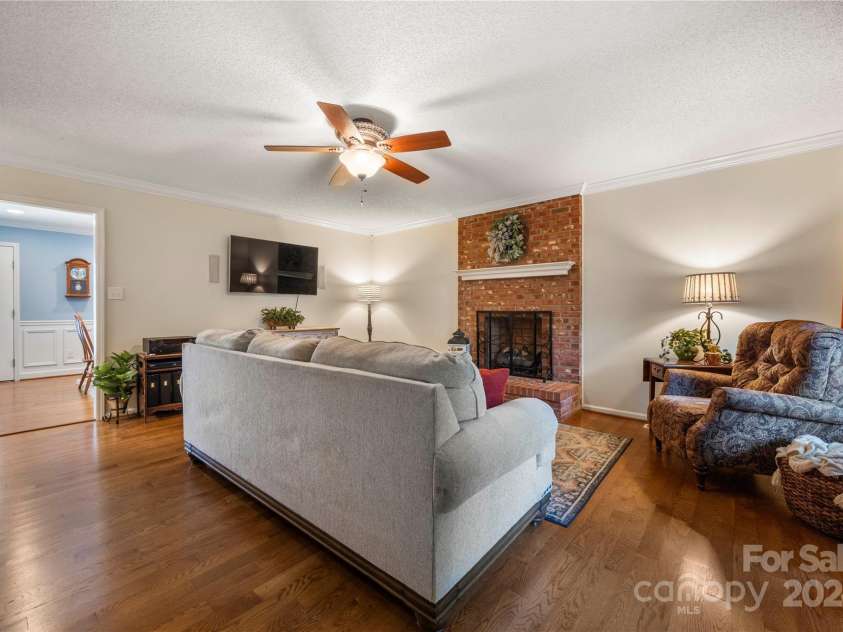1447 London Drive, Rock Hill, SC 29732.  MLS# CAR4180114, YatesRealty ID 2678. Living Room with Fireplace