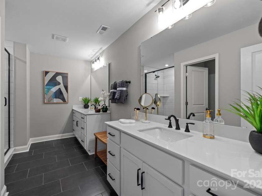 2938 Clyde Drive, Charlotte, NC 28208.  MLS# CAR4276561, YatesRealty ID 26782. Representative Photo