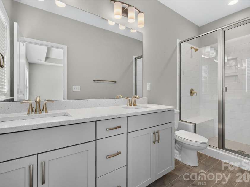 314 Hastings Run Drive, Charlotte, NC 28211.  MLS# CAR4395662, YatesRealty ID 26784. 