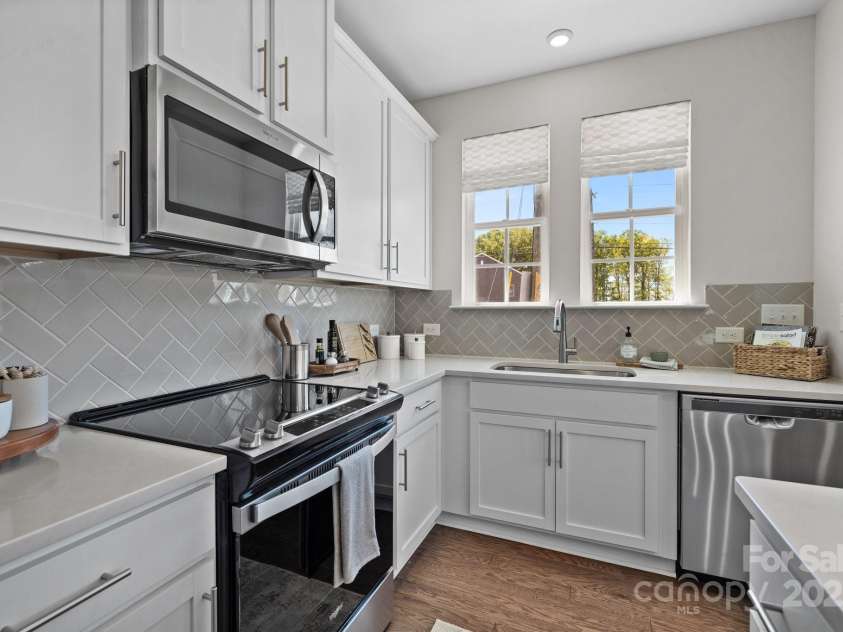 4135 Walking Ridge Road, Charlotte, NC 28208.  MLS# CAR4280855, YatesRealty ID 26784. Representative Photo