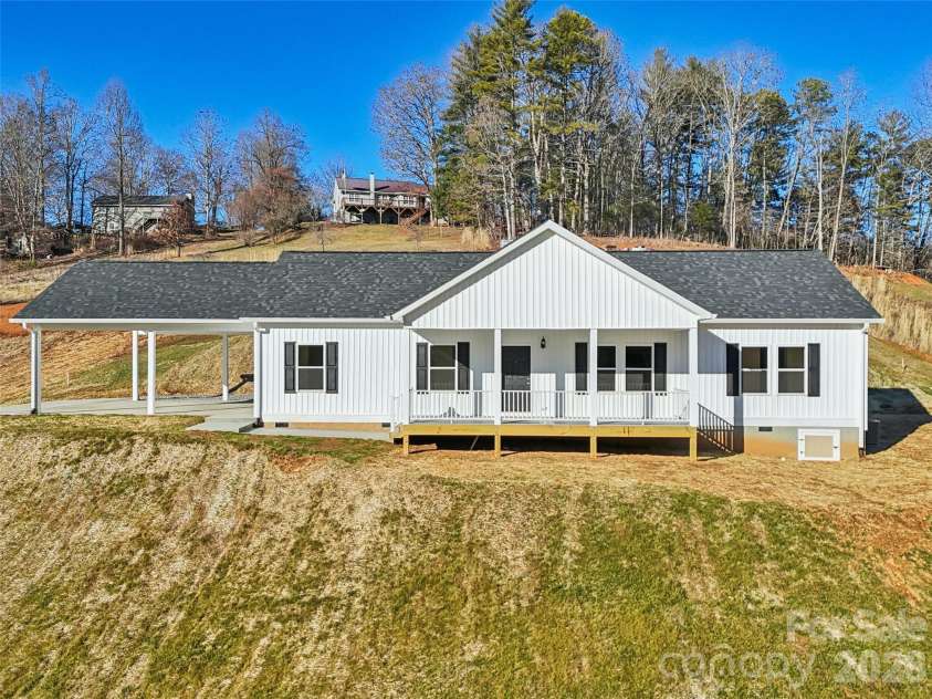 56 Big Branch Drive, Mars Hill, NC 28754.  MLS# CAR4347159, YatesRealty ID 26785. 