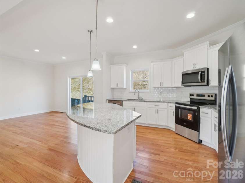 56 Big Branch Drive, Mars Hill, NC 28754.  MLS# CAR4347159, YatesRealty ID 26785. Kitchen