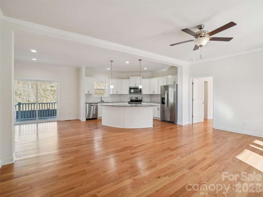 56 Big Branch Drive, Mars Hill, NC 28754.  MLS# CAR4347159, YatesRealty ID 26785. Main rooms