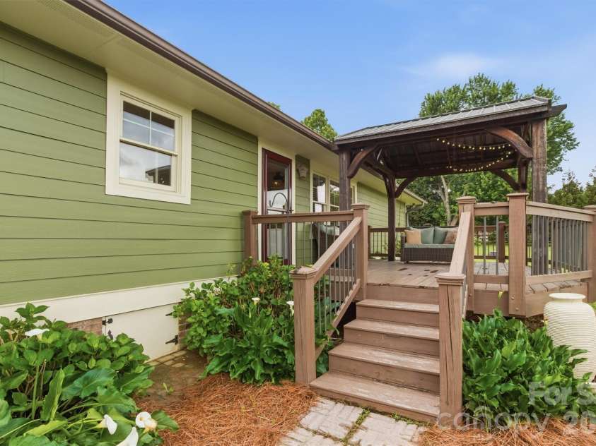 4712 Secrest Shortcut Road, Monroe, NC 28110.  MLS# CAR4381520, YatesRealty ID 26787. 