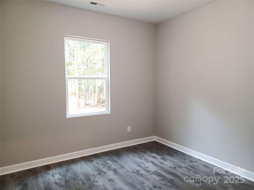 368 Lippard Farm Road, Statesville, NC 28625.  MLS# CAR4277518, YatesRealty ID 26788. BR 2