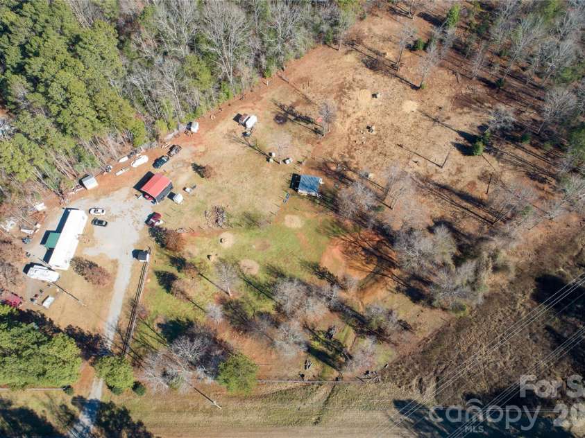 153 Lake Road, Rockingham, NC 28379.  MLS# CAR4339871, YatesRealty ID 2679. 