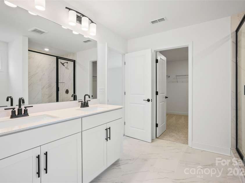 2028 Waxhaw Crossing Drive, Waxhaw, NC 28173.  MLS# CAR4324841, YatesRealty ID 2679. 