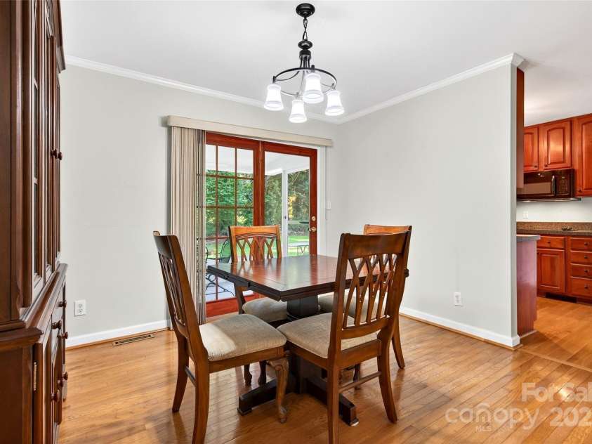 3135 Charlyne Drive, Hendersonville, NC 28792.  MLS# CAR4280457, YatesRealty ID 26791. 