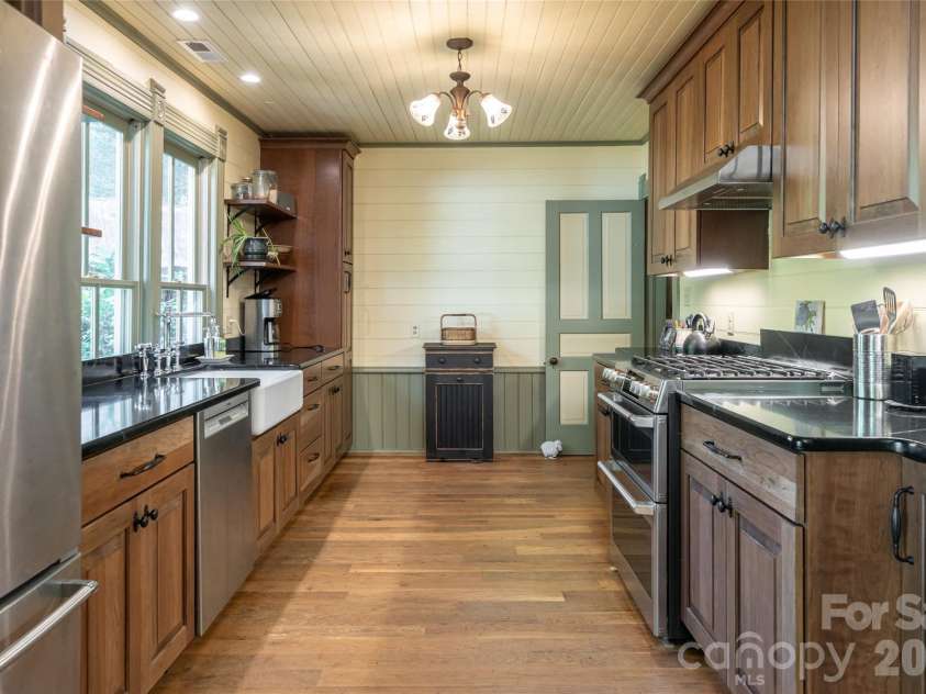 741A Morrow Branch Road, Leicester, NC 28748.  MLS# CAR4383543, YatesRealty ID 26791. 