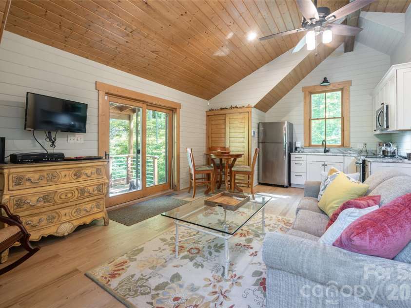 741A Morrow Branch Road, Leicester, NC 28748.  MLS# CAR4383543, YatesRealty ID 26791. Carriage House