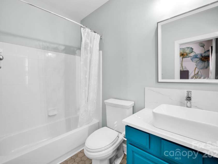 14505 Sunset Walk Lane, Huntersville, NC 28078.  MLS# CAR4258321, YatesRealty ID 26792. 