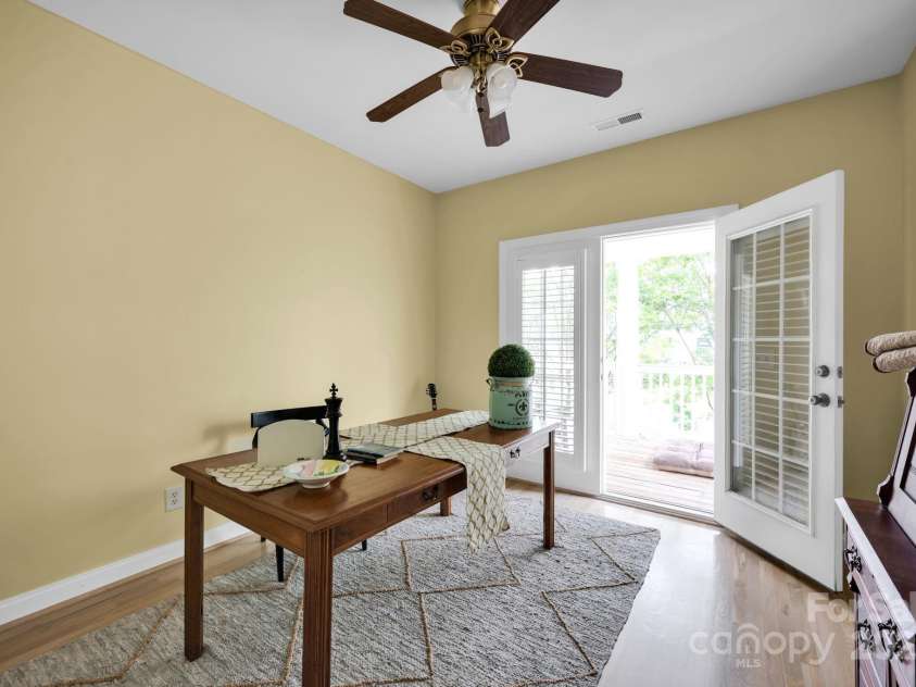 14505 Sunset Walk Lane, Huntersville, NC 28078.  MLS# CAR4258321, YatesRealty ID 26792. 