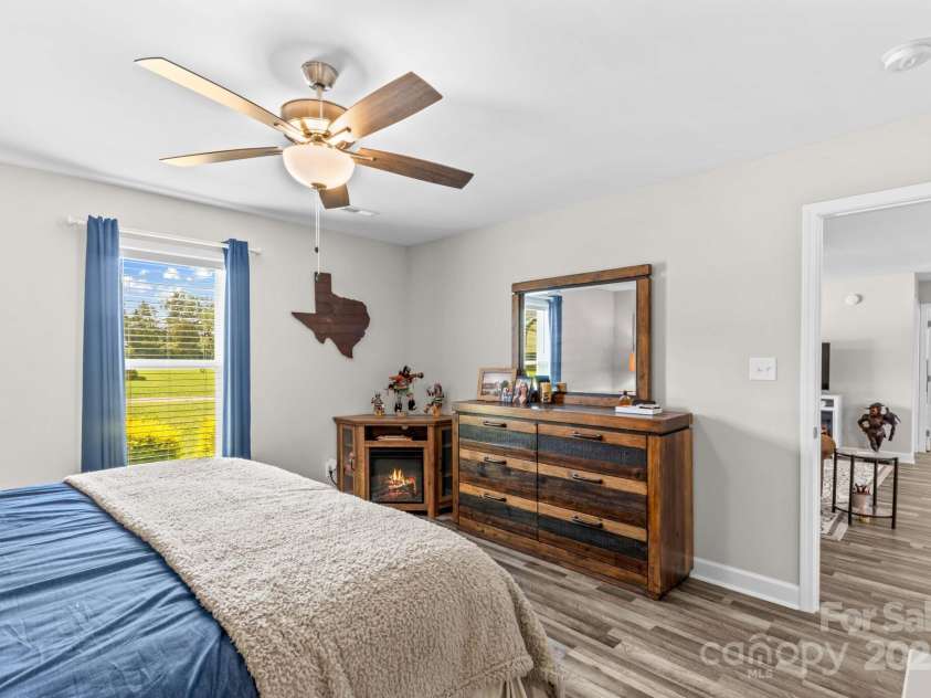 161 Mack Trail, Lexington, NC 27292.  MLS# CAR4279847, YatesRealty ID 26793. 