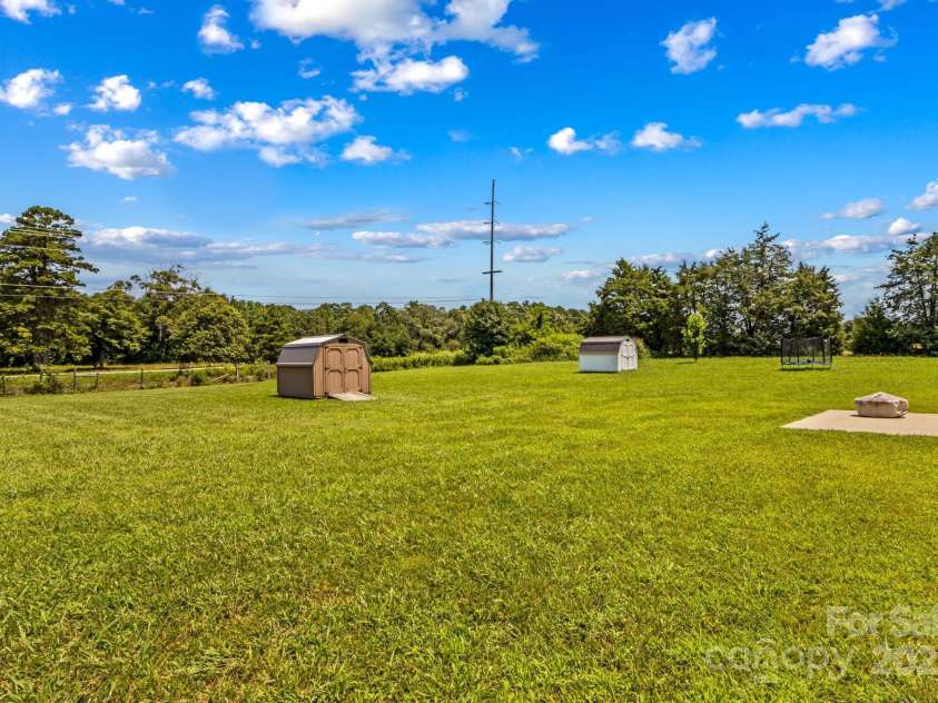 161 Mack Trail, Lexington, NC 27292.  MLS# CAR4279847, YatesRealty ID 26793. 