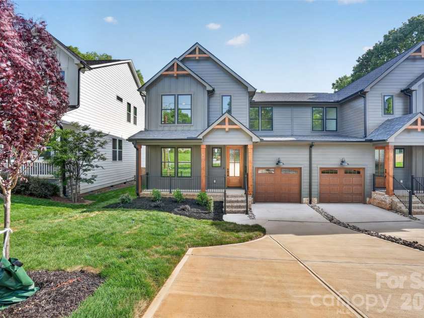 417 Cama Street, Charlotte, NC 28217.  MLS# CAR4380896, YatesRealty ID 26793. 