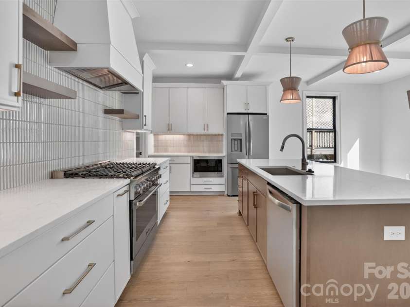 417 Cama Street, Charlotte, NC 28217.  MLS# CAR4380896, YatesRealty ID 26793. 