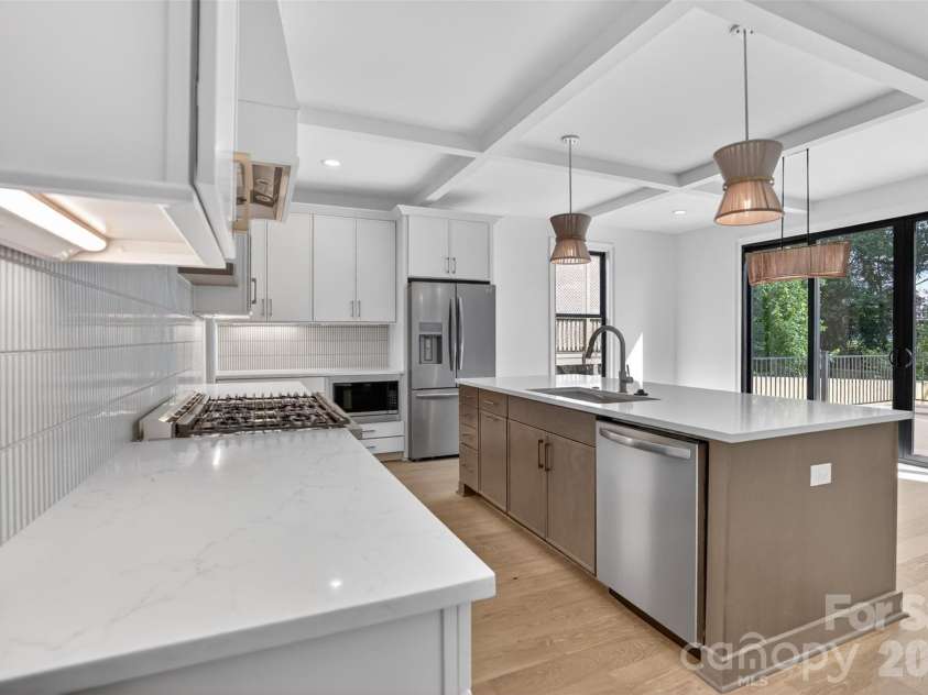 417 Cama Street, Charlotte, NC 28217.  MLS# CAR4380896, YatesRealty ID 26793. 