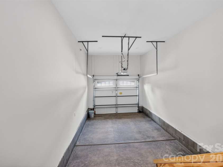 417 Cama Street, Charlotte, NC 28217.  MLS# CAR4380896, YatesRealty ID 26793. 