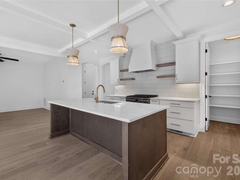 417 Cama Street, Charlotte, NC 28217.  MLS# CAR4380896, YatesRealty ID 26793. 