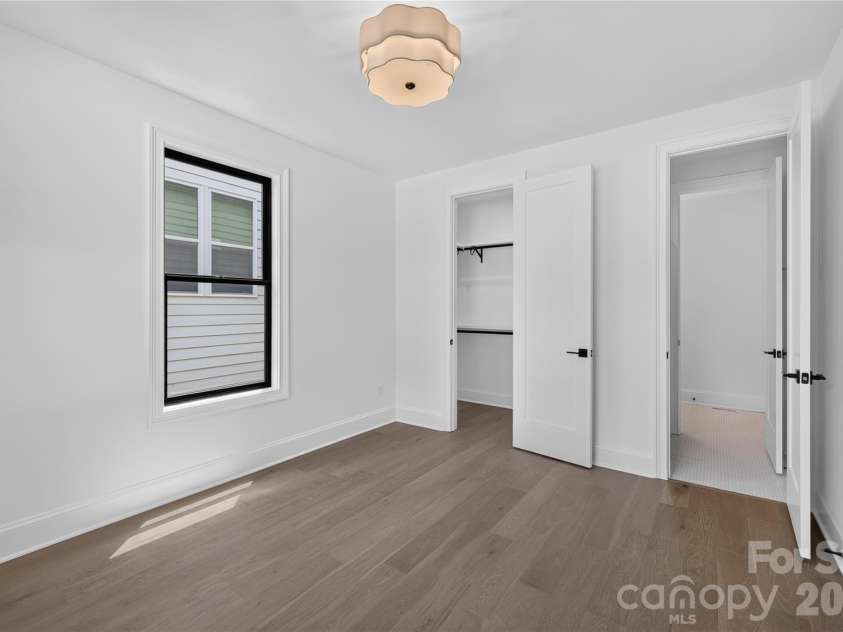 417 Cama Street, Charlotte, NC 28217.  MLS# CAR4380896, YatesRealty ID 26793. First Floor bedroom