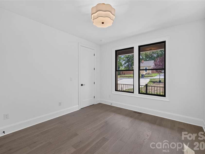 417 Cama Street, Charlotte, NC 28217.  MLS# CAR4380896, YatesRealty ID 26793. First Floor bedroom