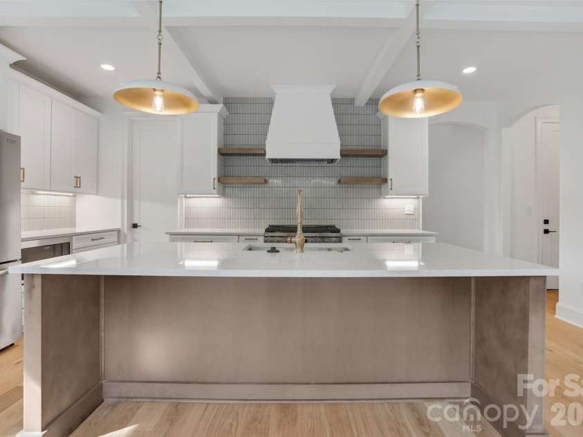421 Cama Street, Charlotte, NC 28217.  MLS# CAR4380920, YatesRealty ID 26794. 