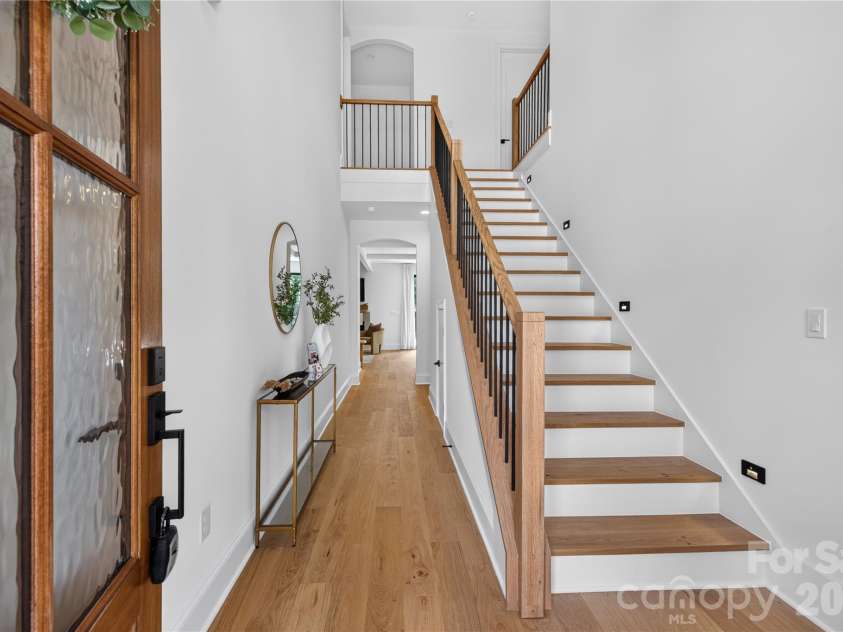 421 Cama Street, Charlotte, NC 28217.  MLS# CAR4380920, YatesRealty ID 26794. 