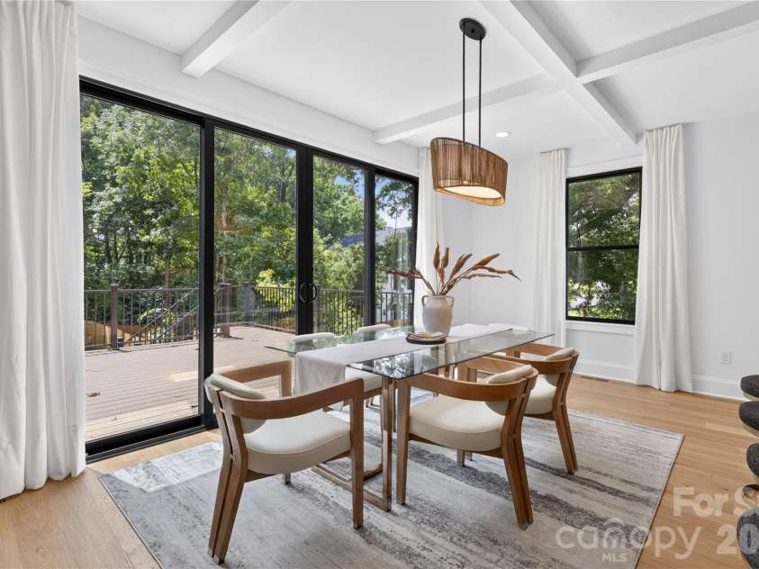 421 Cama Street, Charlotte, NC 28217.  MLS# CAR4380920, YatesRealty ID 26794. 