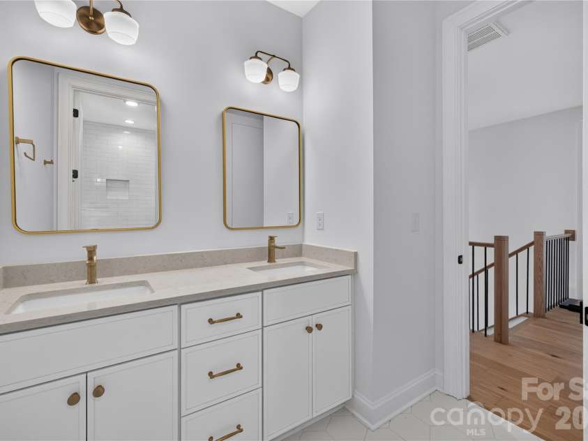 421 Cama Street, Charlotte, NC 28217.  MLS# CAR4380920, YatesRealty ID 26794. 
