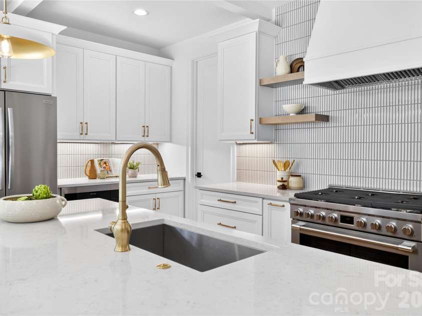 421 Cama Street, Charlotte, NC 28217.  MLS# CAR4380920, YatesRealty ID 26794. First Floor Bedroom