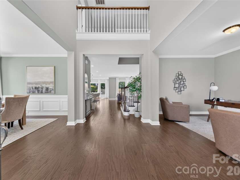 366 Hampton Trail Drive, Fort Mill, SC 29708.  MLS# CAR4400285, YatesRealty ID 26795. 2-Story Open Foyer