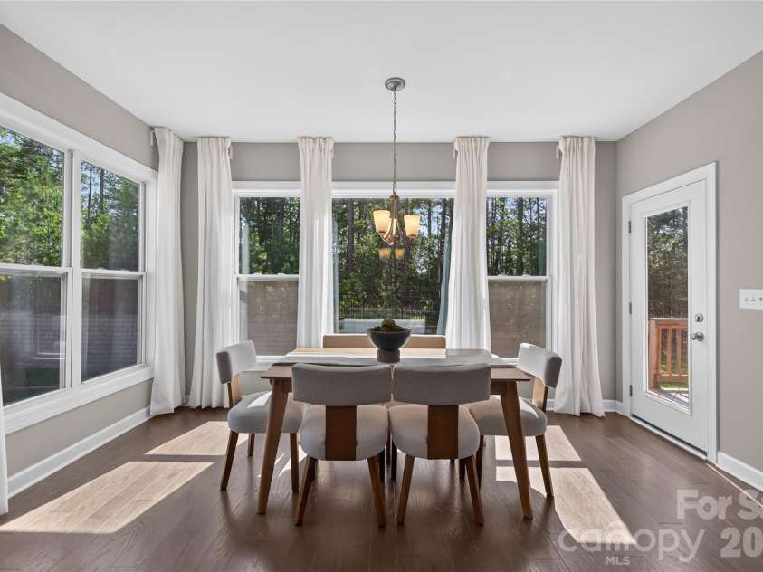 366 Hampton Trail Drive, Fort Mill, SC 29708.  MLS# CAR4400285, YatesRealty ID 26795. Breakfast Room