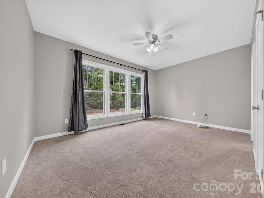 366 Hampton Trail Drive, Fort Mill, SC 29708.  MLS# CAR4400285, YatesRealty ID 26795. First Floor Guest Suite